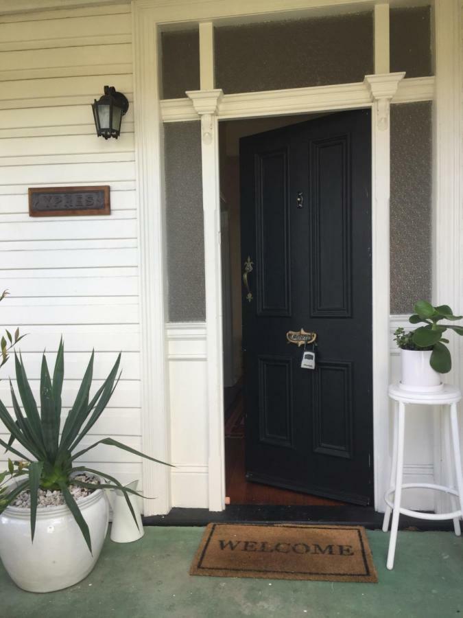 Eliza'S Lovely Home Лонсестон Экстерьер фото
